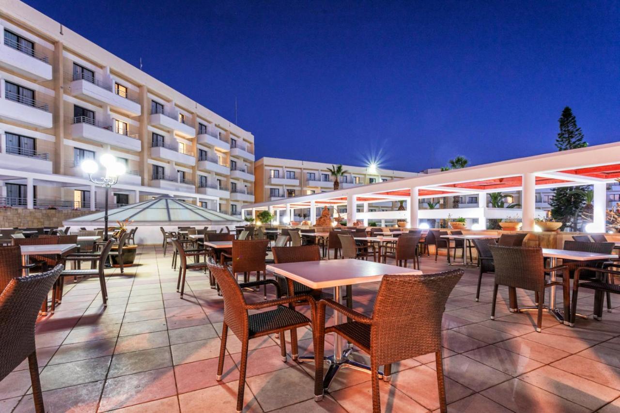 Hotel Louis Phaethon Beach Paphos Exterior foto